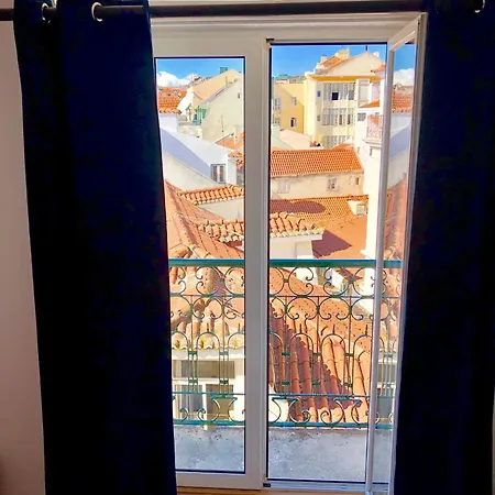 05lisbon Private Bedroom With A View * Лісабон
