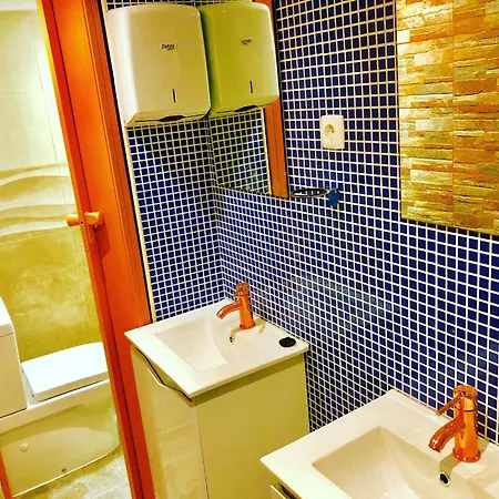 05lisbon Private Bedroom With A View בית הארחה ליסבון